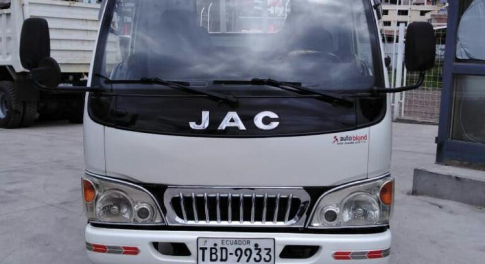 JAC HFC-1O35 2014 Ambato