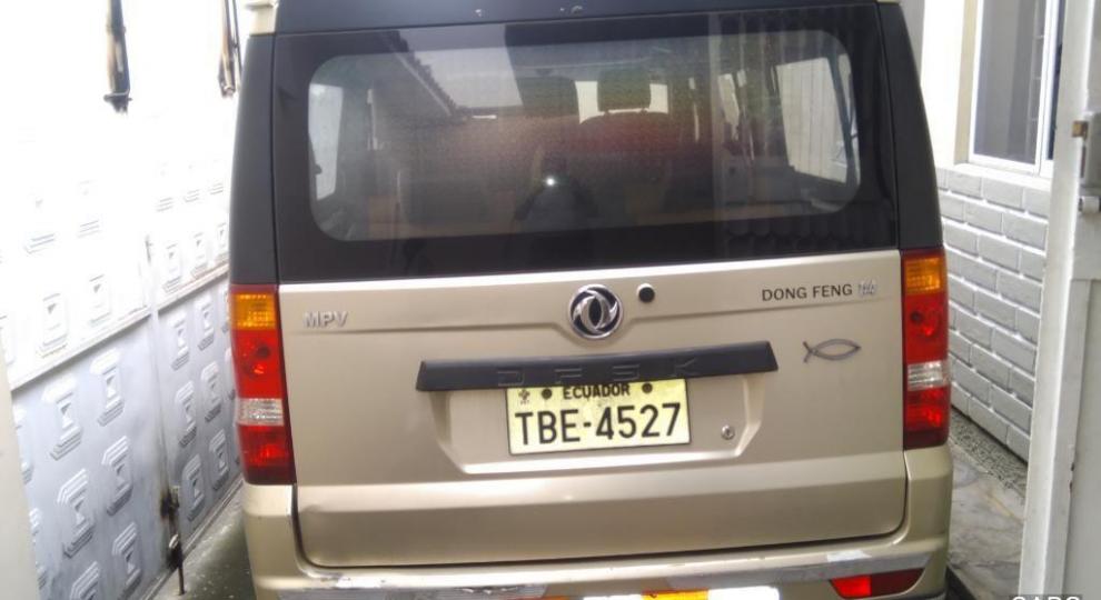 DongFeng MPV 2014 Guayaquil