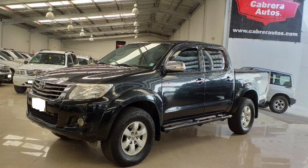 Toyota Hilux SR AC CD 2014 Quito