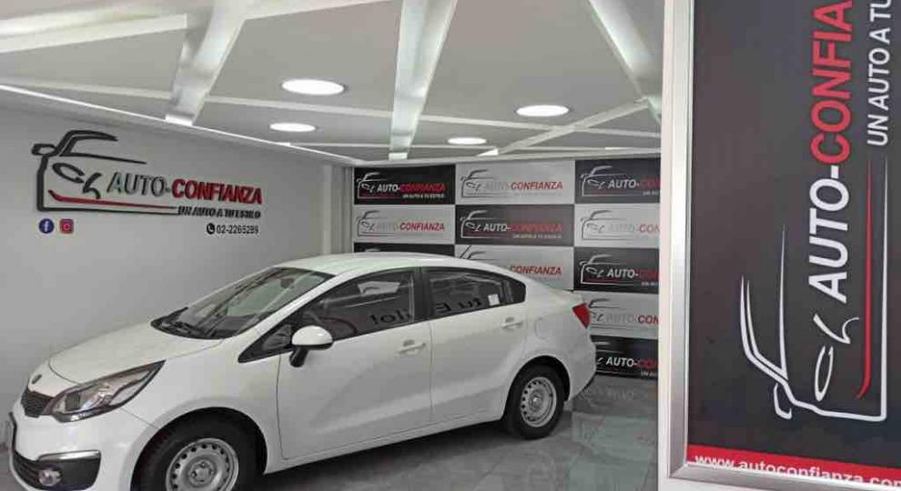 Kia Rio R 2016 Quito