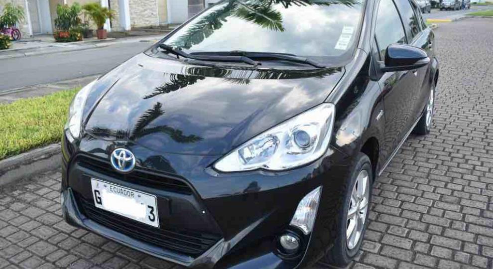 Toyota Prius C Sport 2017 Samborondón