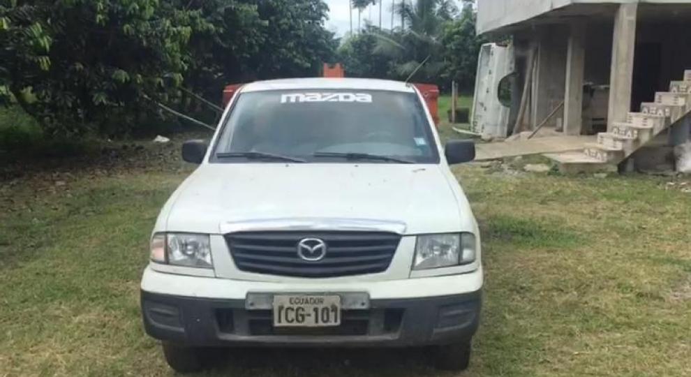 Mazda B2200 CS 2004 Quevedo