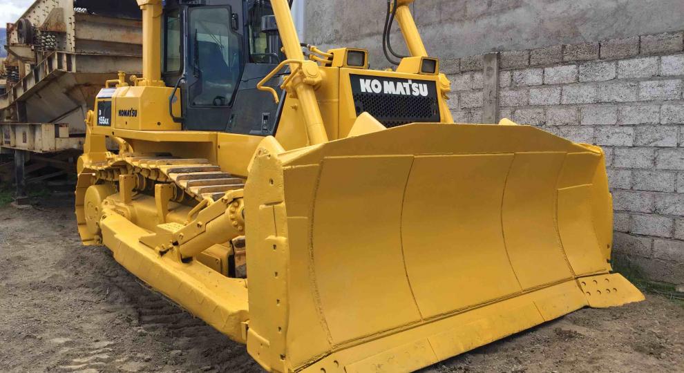 Komatsu D155AX-3 2004 Ambato