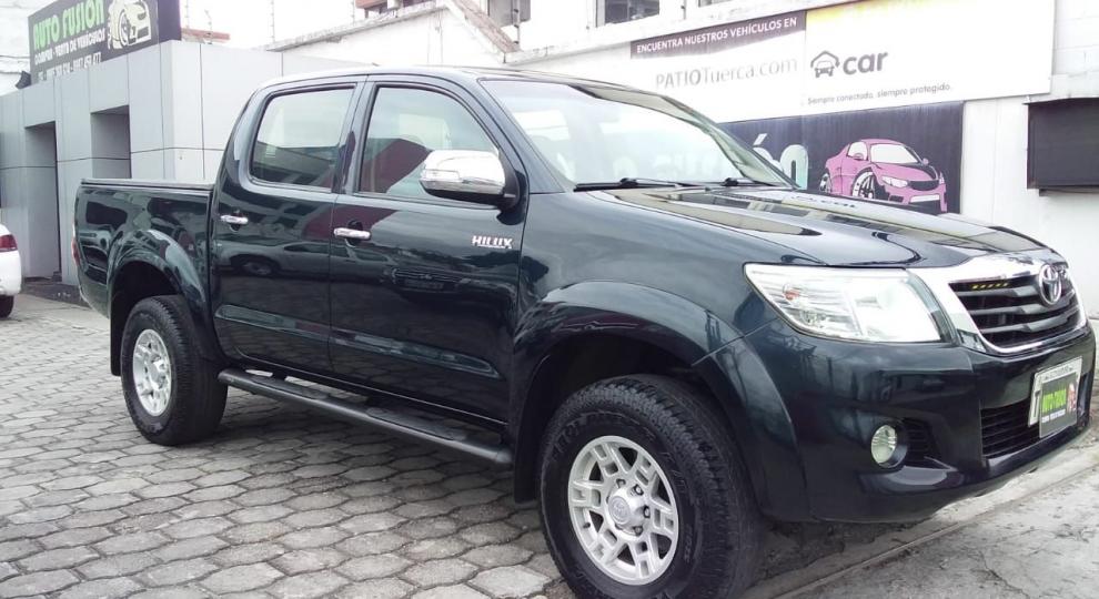 Toyota Hilux SR AC CD 2015 Quito
