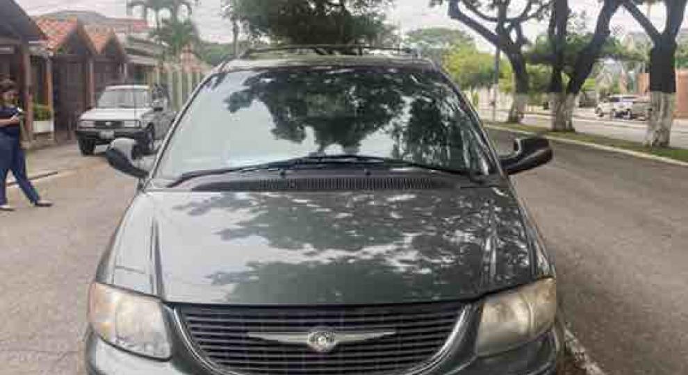 Chrysler Town & Country 2002 Guayaquil