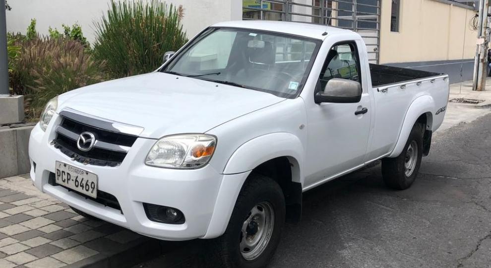 Mazda BT-50 CS 2.6 2015 Quito