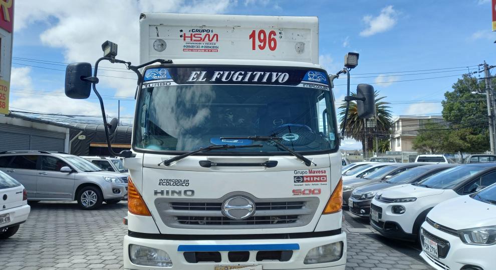 Hino GD 2015 Quito