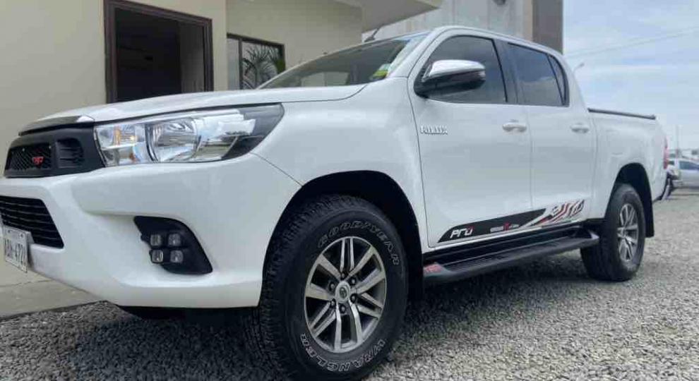 Toyota Hilux CD 4x4 Diesel 2019 Machala