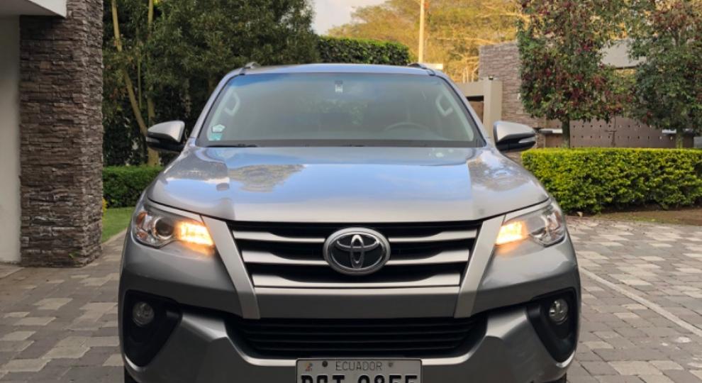 Toyota Fortuner 2.7 2017 Quito
