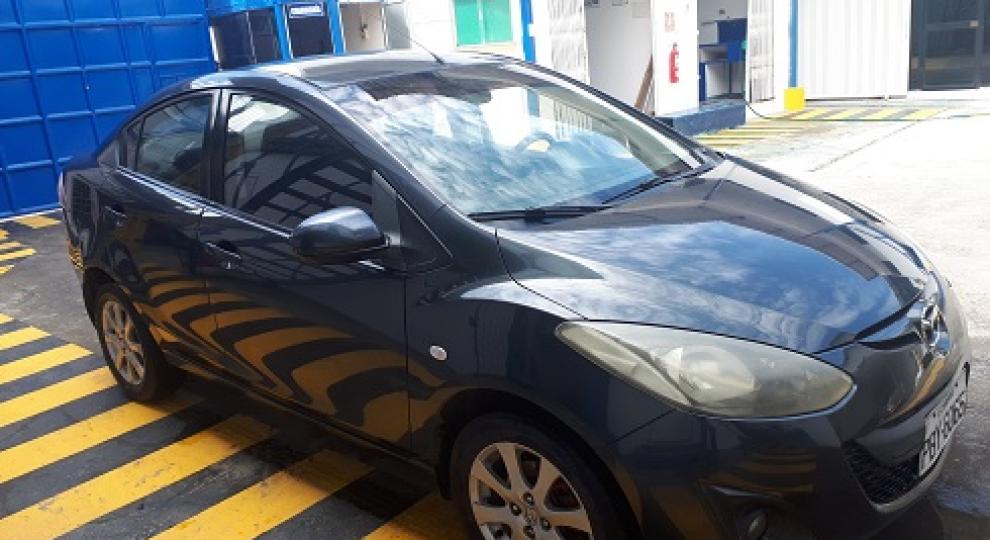 Mazda 2 2012 Manta