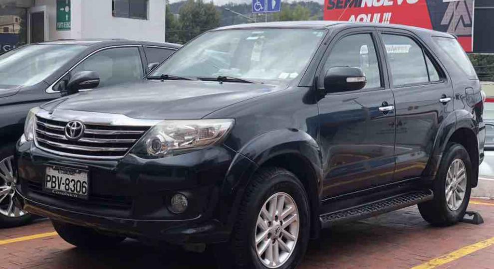 Toyota Fortuner 2.7 2012 Ambato