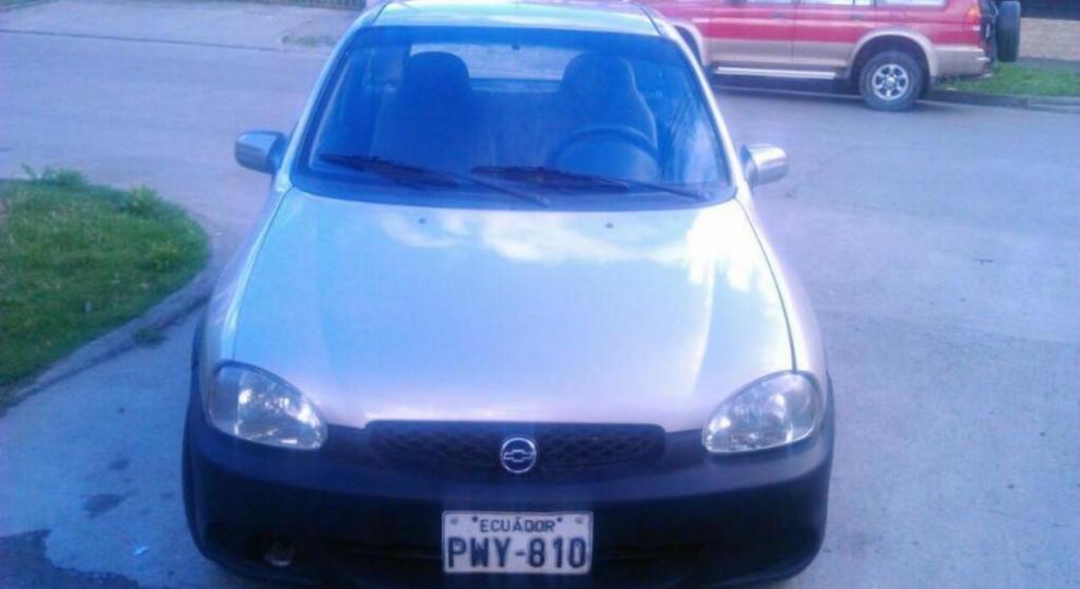 Chevrolet Corsa 2001 Loja