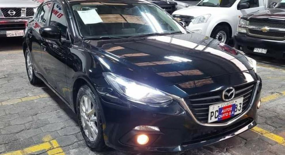 Mazda 3 2015 Quito