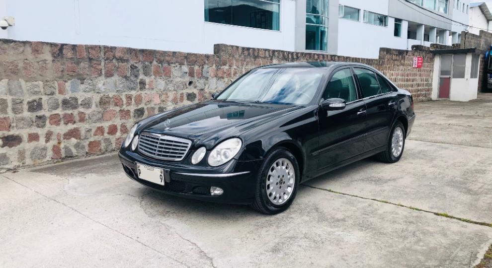 Mercedes Benz E240 2003 Quito