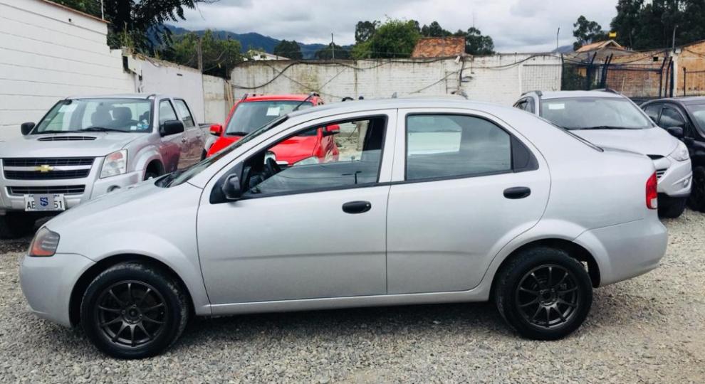 Chevrolet Aveo Activo 2009 Cuenca