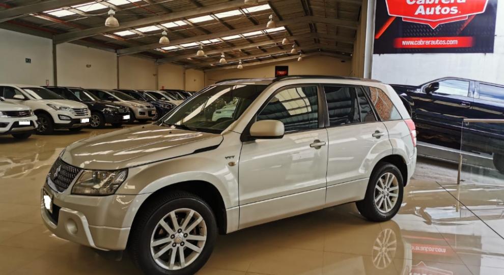 Suzuki Grand Vitara SZ 2.4 2012 Quito