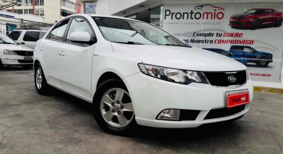Kia Cerato Forte 2015 Quito
