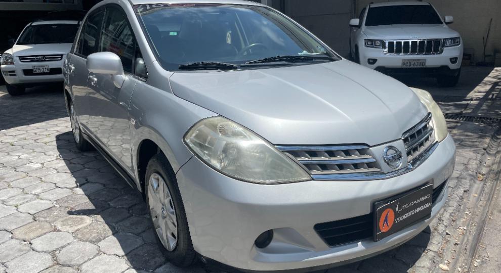 Nissan Tiida 2010 Quito