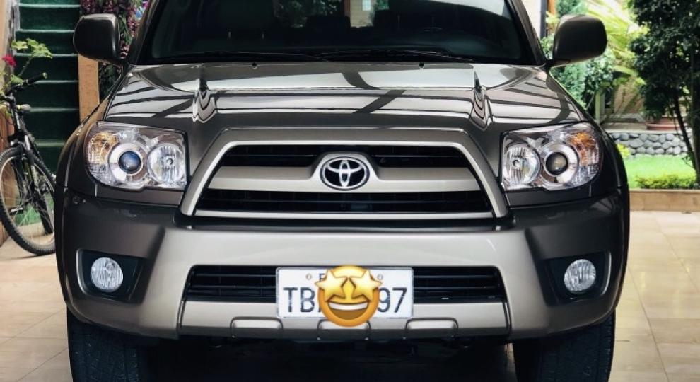 Toyota 4 Runner Limited 2009 Ambato