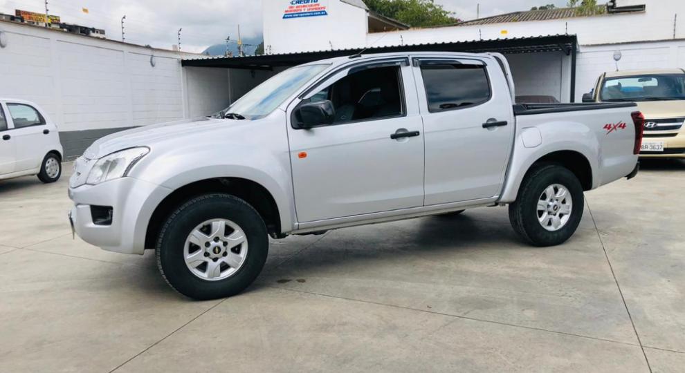 Chevrolet LUV D-MAX TM 3.0 4X4 DIESEL CD 2014 Cuenca