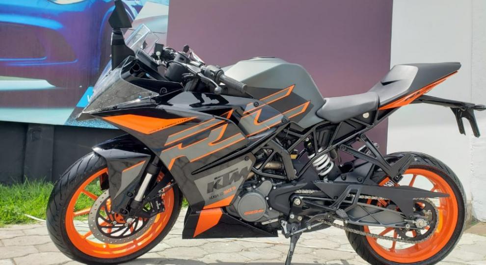 KTM RC8 2021 Ambato