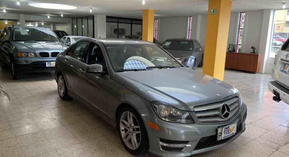 Mercedes Benz C250 2013 Quito