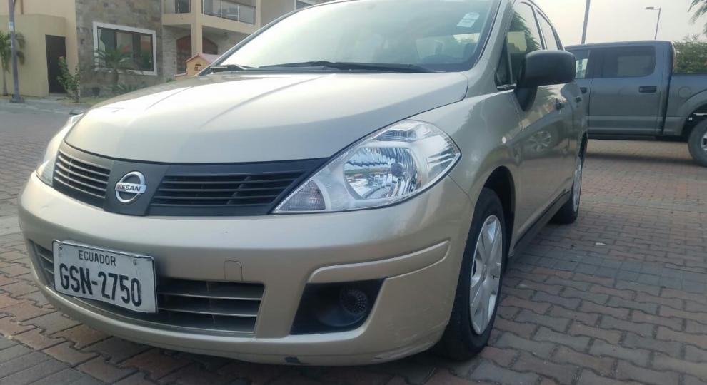 Nissan Tiida 2015 Guayaquil
