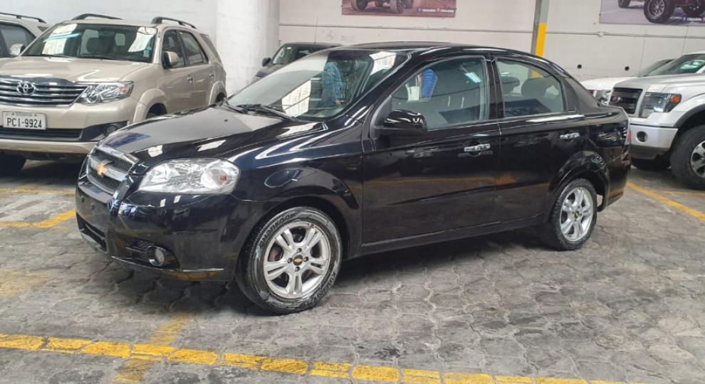 Chevrolet Aveo Emotion 2017 Quito