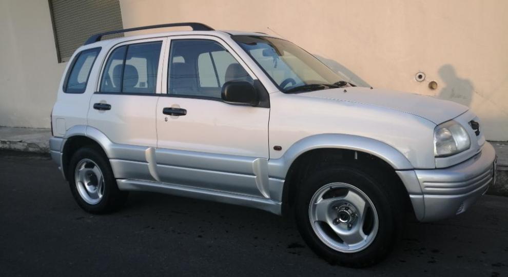 Chevrolet Grand Vitara 5P 2002 Manta