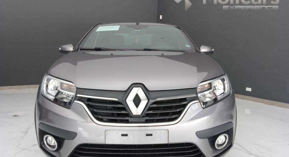 Renault LOGAN CROSS INTENS 2022 Quito