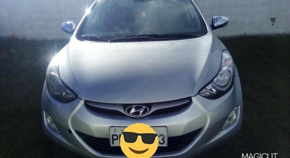 Hyundai Elantra 2012 Quito