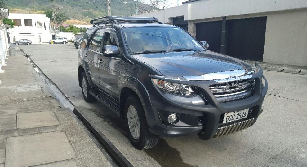 Toyota Fortuner 2.7 2012 Guayaquil