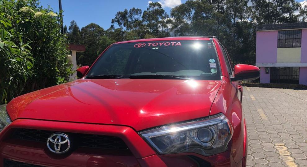 Toyota 4 Runner SR5 2015 Quito