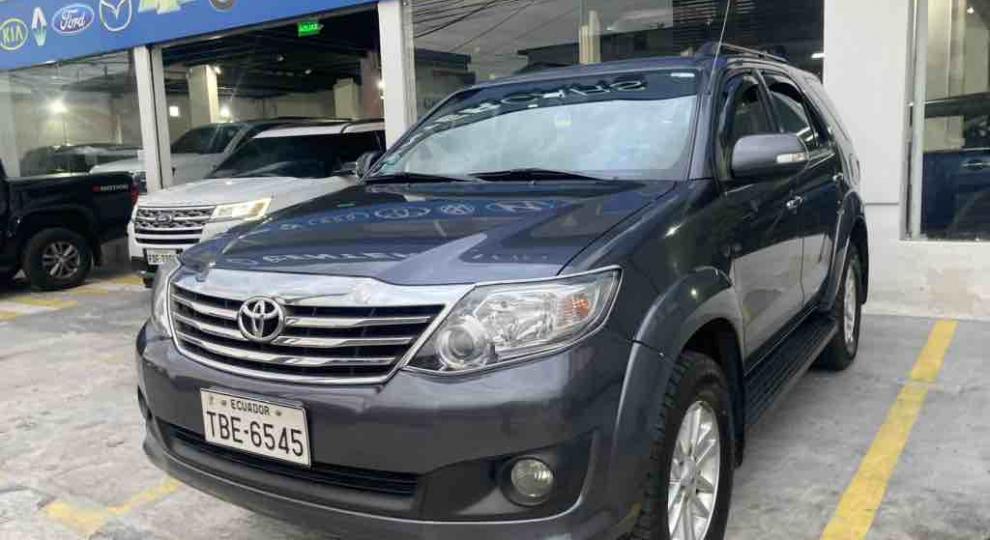 Toyota Fortuner 2.7 2015 Quito