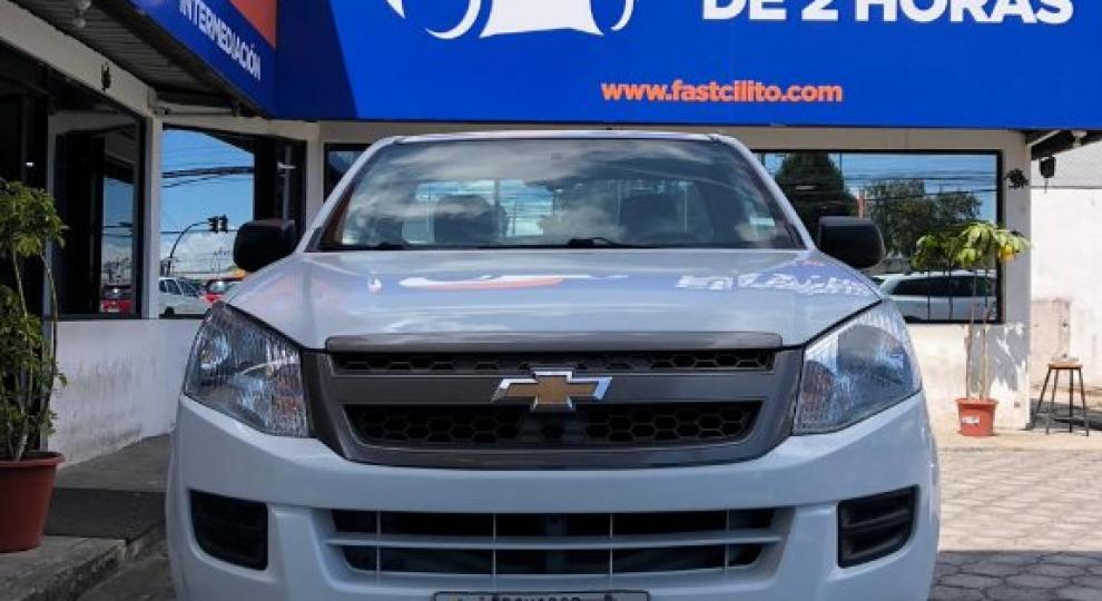 Chevrolet D-MAX TD 2.5 CS 4X2 TM DIESEL 2014 Quito