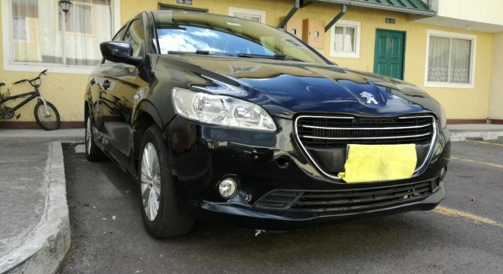 Peugeot 301 2015 Quito