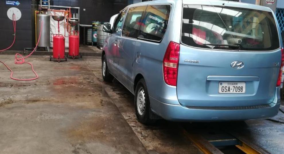 Hyundai H1 2011 Quito