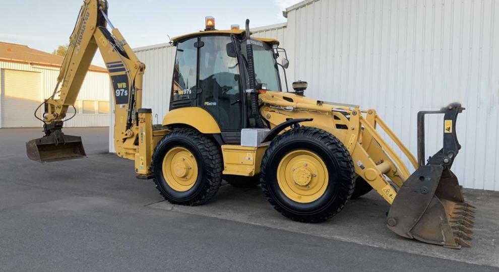 Komatsu WB 97S 2013 Quito