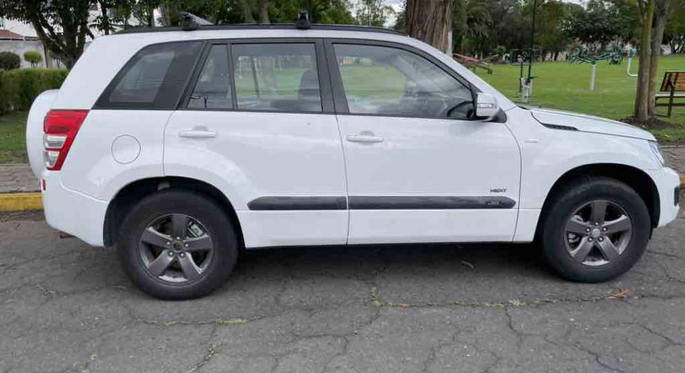 Suzuki Grand Vitara SZ 2.4 2019 Quito