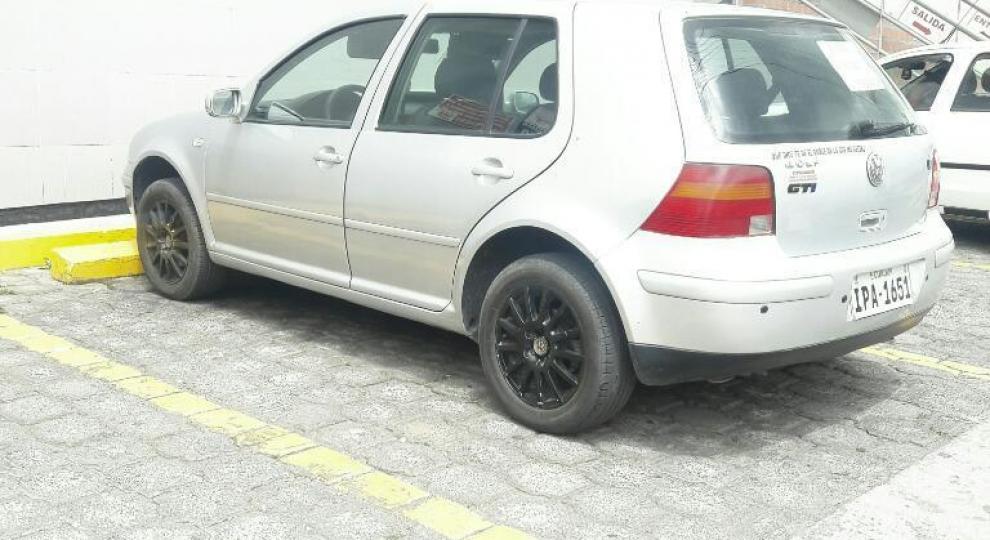 Volkswagen Golf 2003 Quito