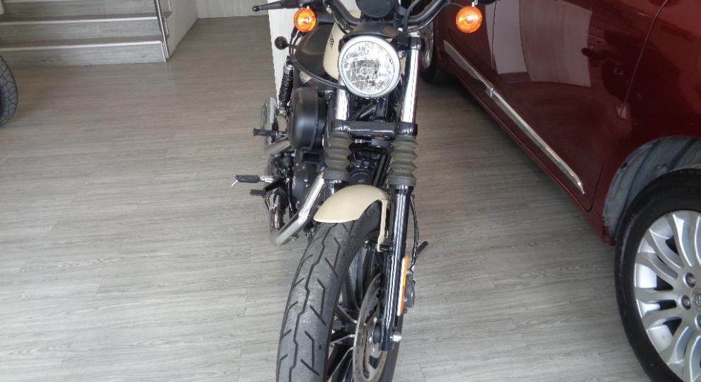 Harley Davidson Sporster Iron 883 cc 2015 Quito