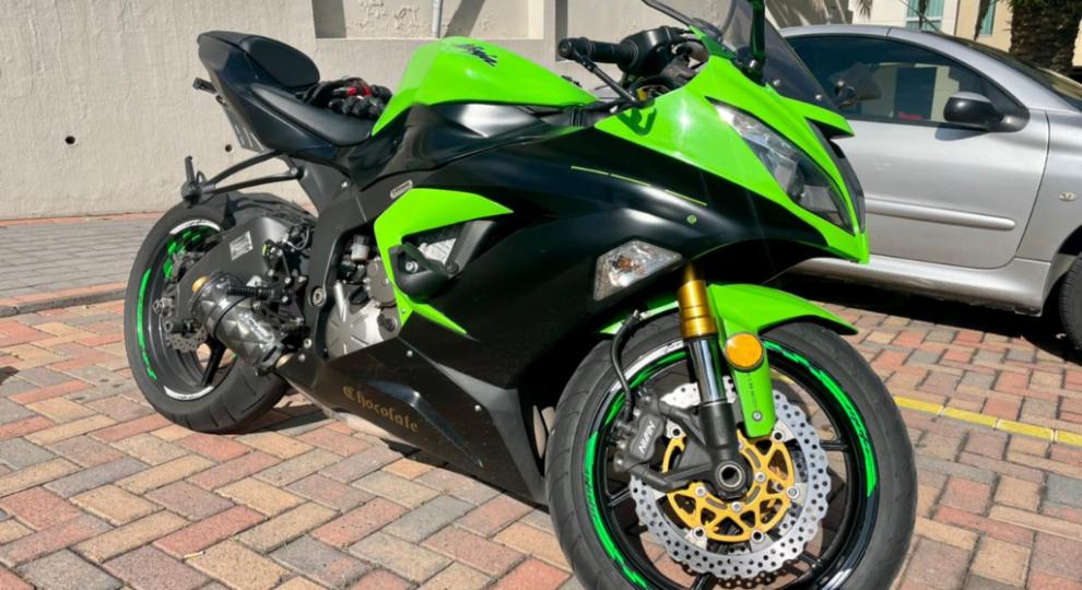 Kawasaki ZX6 2014 Quito