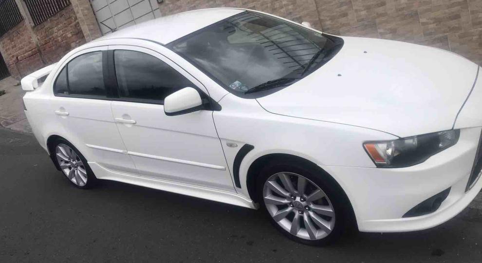 Mitsubishi Lancer 2009 Ambato