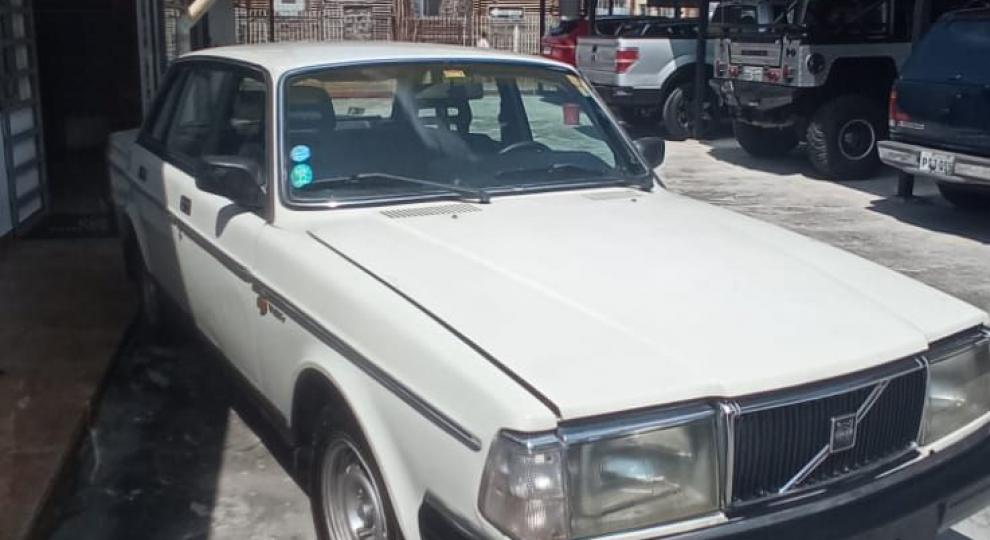 Volvo 240GL 1988 Quito