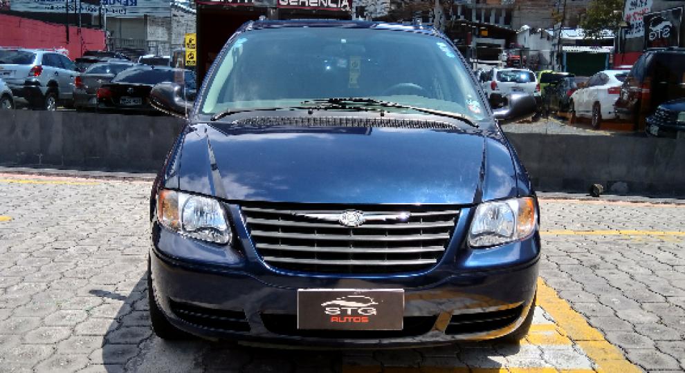 Chrysler Town & Country 2005 Quito