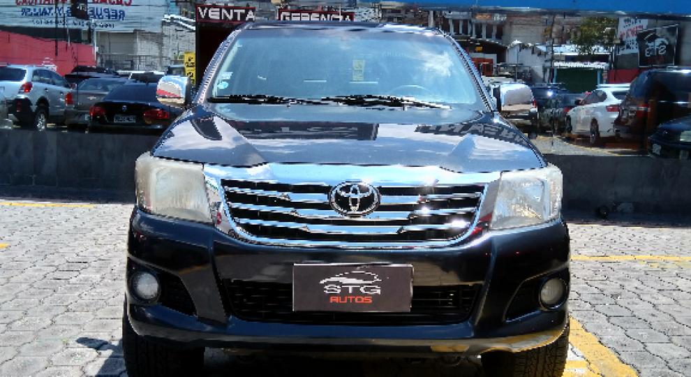 Toyota Hilux CD 4x2 2015 Quito