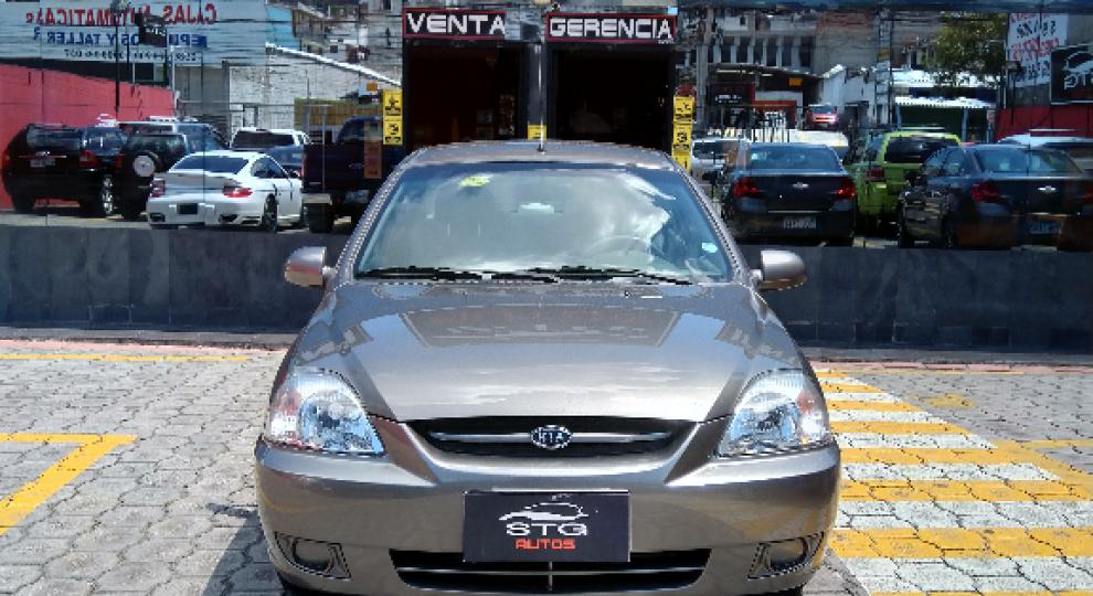 Kia Rio Stylus 2013 Quito