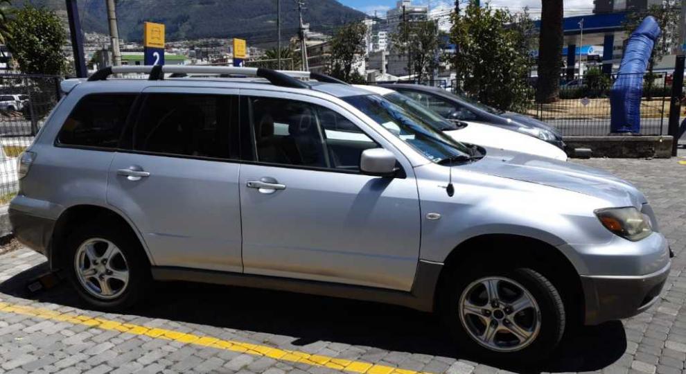Mitsubishi Outlander 2003 Quito