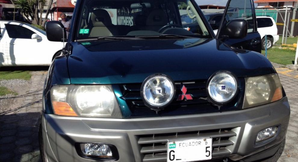 Mitsubishi Montero 5P 2001 Quito