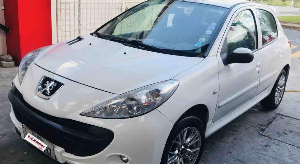 Peugeot 206 2012 Quito